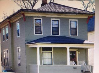 511 Franklin St APT B, Waukegan, IL 60085