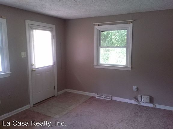 3rd image of 3338 Eagle Dr