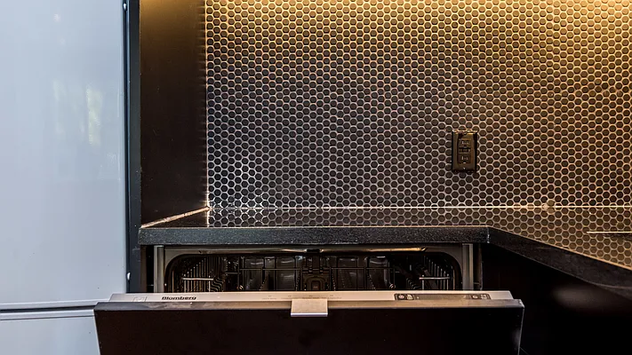 Rented by Nooklyn NYC LLC | media 4