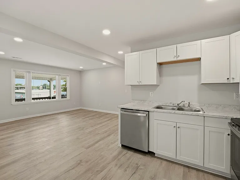 2609 Linda Ave — Photo 5
