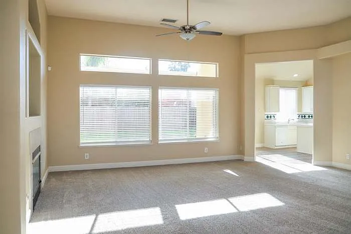 5745 W Decatur Ave — Photo 4