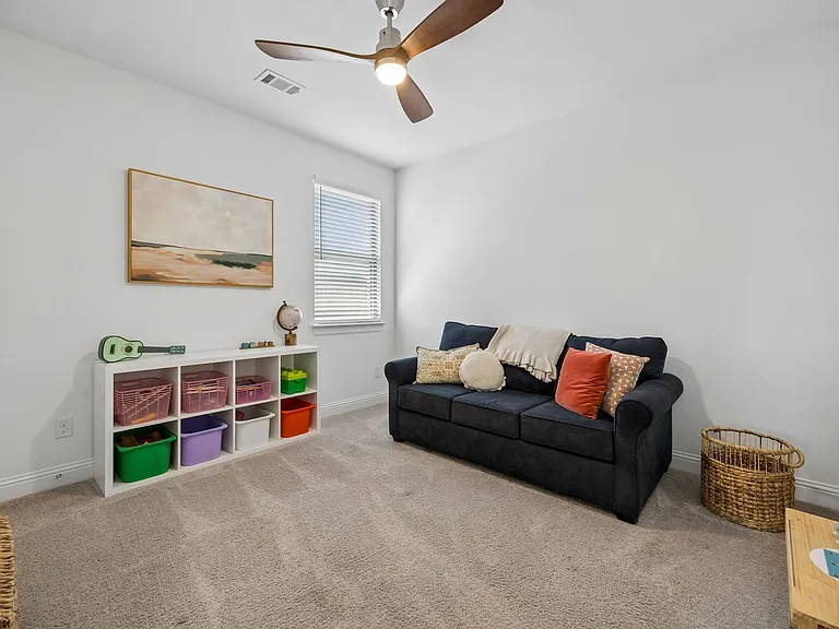 510 Aster Ln — Photo 14
