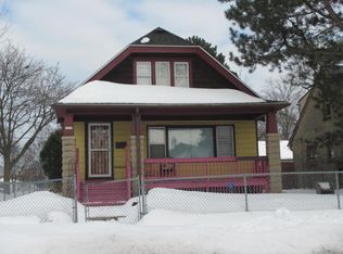 5692 N 40th St, Milwaukee, WI 53209