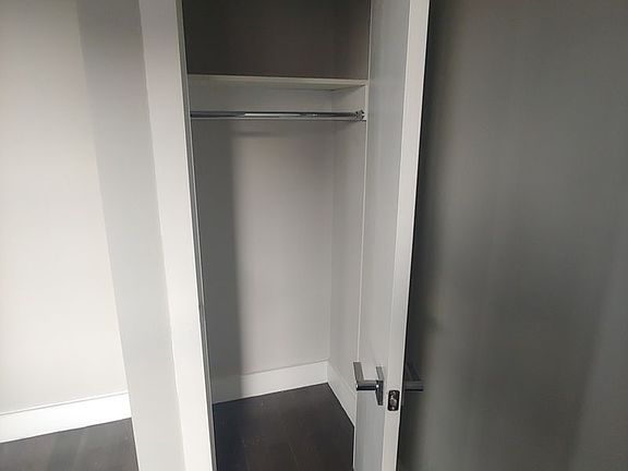4th image of 228 E 116th St #27A
