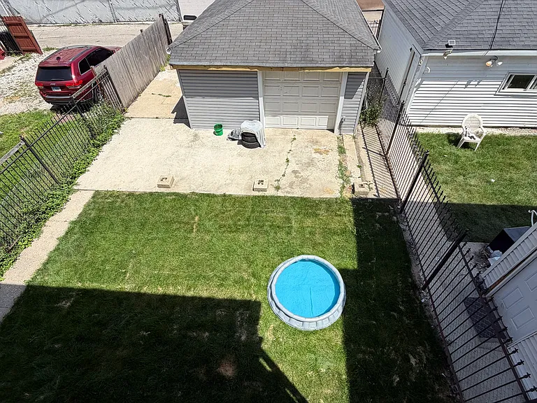 6327 S Artesian Ave #2 — Photo 7