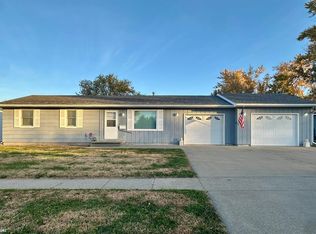 1223 Roland Ave, Chariton, IA 50049
