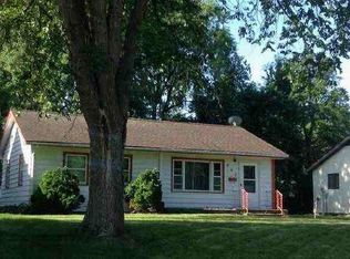 702 E 4th St, Litchfield, MN 55355