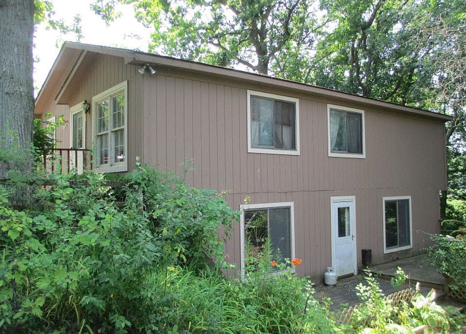 1st image of 3504 Oak Knoll Dr