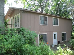 3504 Oak Knoll Dr, Brighton, MI