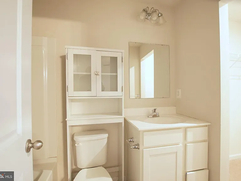21835 Primrose Willow Ln #A — Photo 16