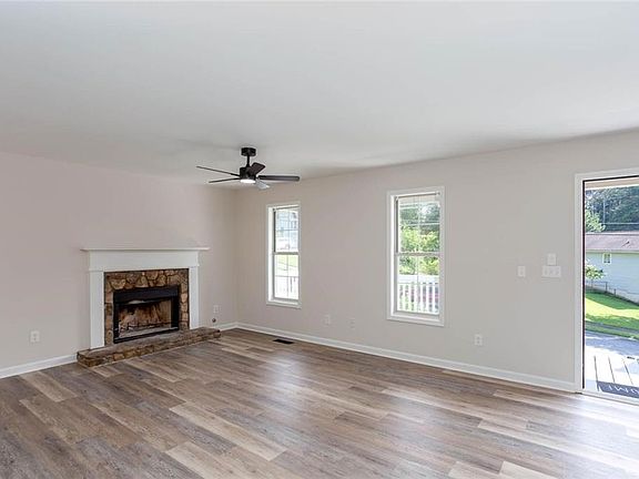 5th image of 103 Brentwood Ct