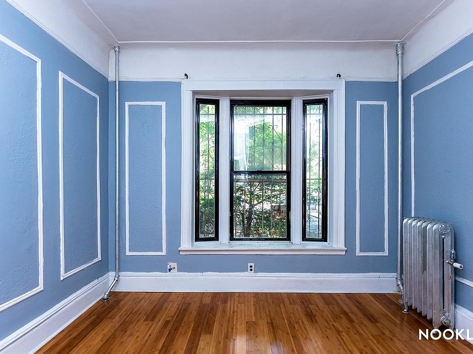 1st image of 380 Saint Johns Pl APT 1