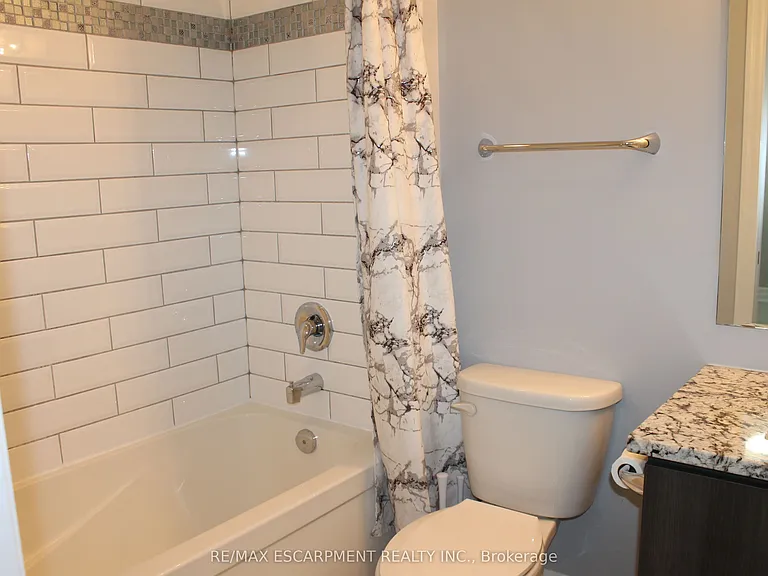 35 Southshore Cres #316 — Photo 22