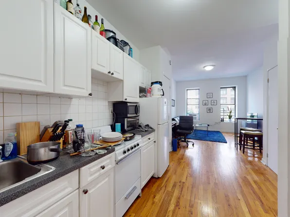 1293 1st Ave APT 7, New York, NY 10021