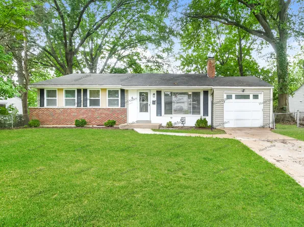 6 Buckeye Dr, Saint Louis, MO 63135