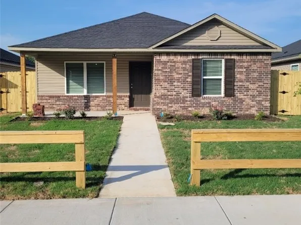 3043 S Saline Aly, Fayetteville, AR 72701