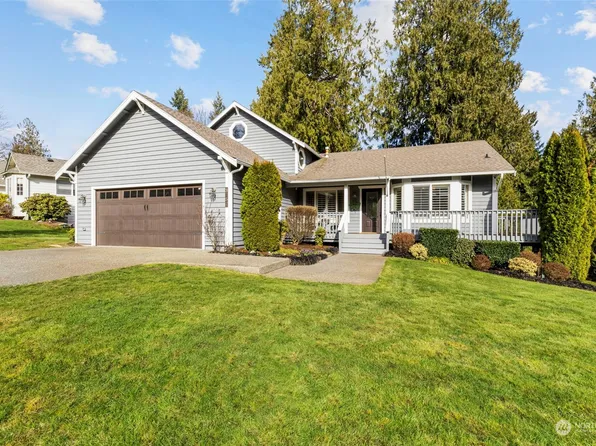 3752 NE Trout Brook Lane, Bremerton, WA 98311