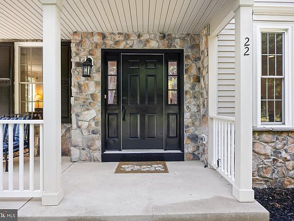 4th image of 22 Shamrock Rd