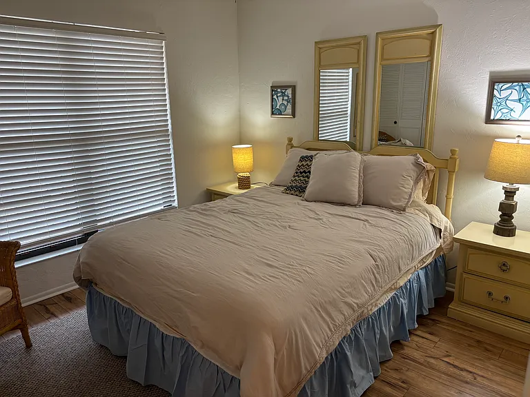 20 Greenbrier St #208 — Photo 29
