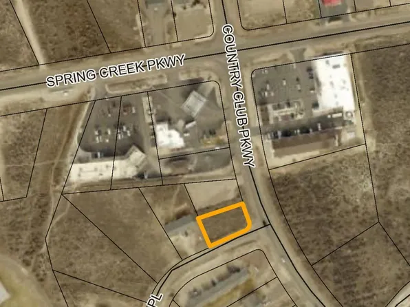 243 Country Club Pkwy, Spring Creek, NV 89815