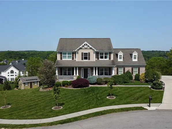 807 Highfield Ct, Coraopolis, PA 15108