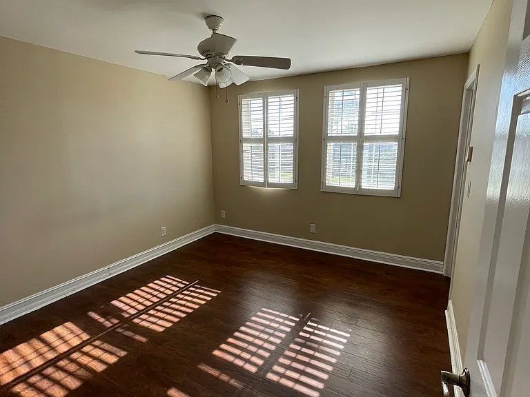 18233 Oak Rd — Photo 15