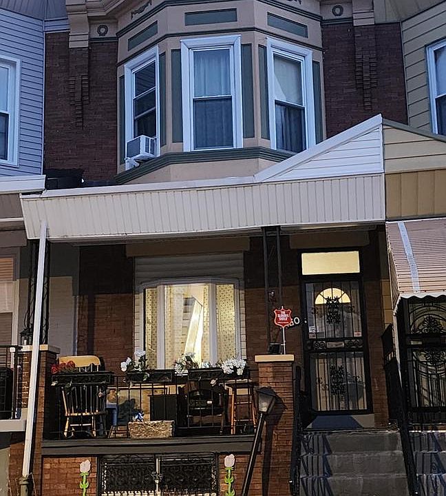 1st image of 5450 Webster St
