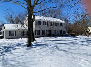 1 Stuart Ct, Pine Brook, NJ 07058