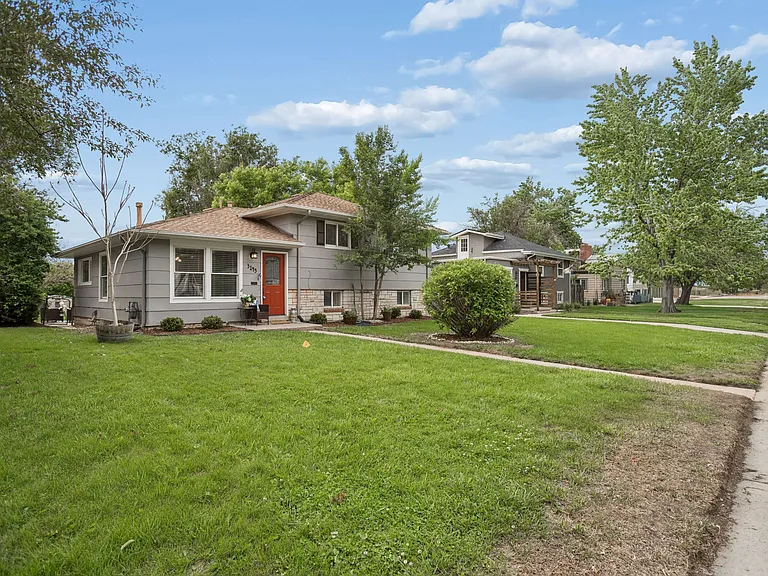 3145 S Fox St — Photo 6