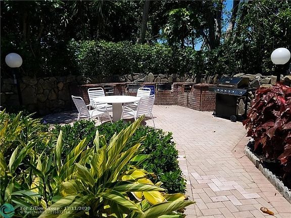 4th image of 2800 N Palm Aire Dr APT 206