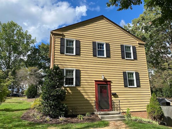 112 Canterbury Ct