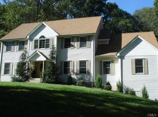 269 Strobel Rd, Trumbull, CT 06611