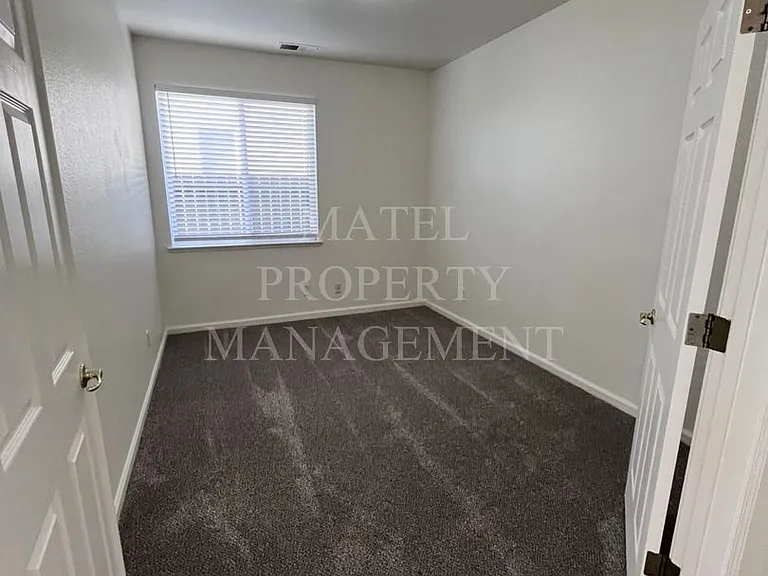 4333 Peninsula Dr — Photo 10