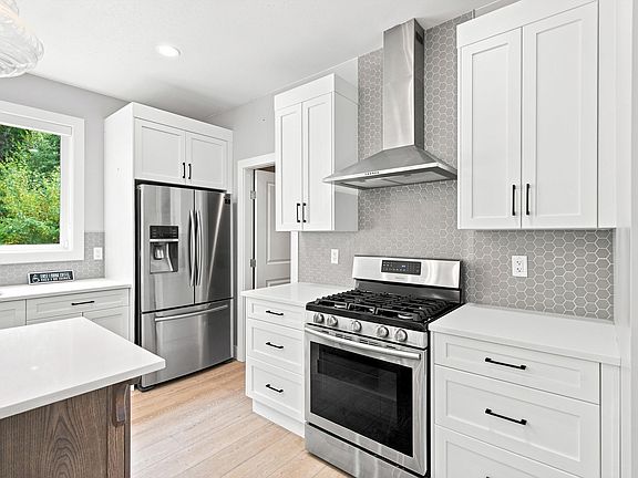 5th image of 47024 Quarry Rd
