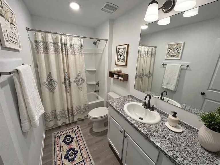 4206 Osmosis Dr — Photo 23