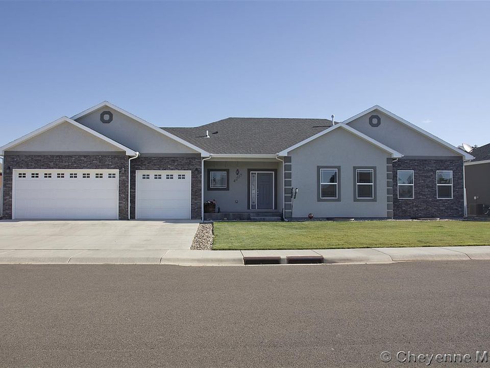 1st image of 4217 Shoshone Dr