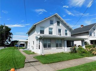 3001 N 3rd St, Whitehall, PA 18052