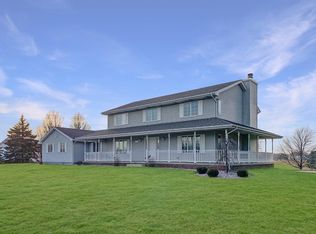 11200 Oregon Ln, Crown Point, IN 46307