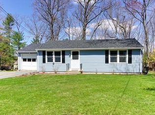 26 Ross St, Clinton, MA 01510