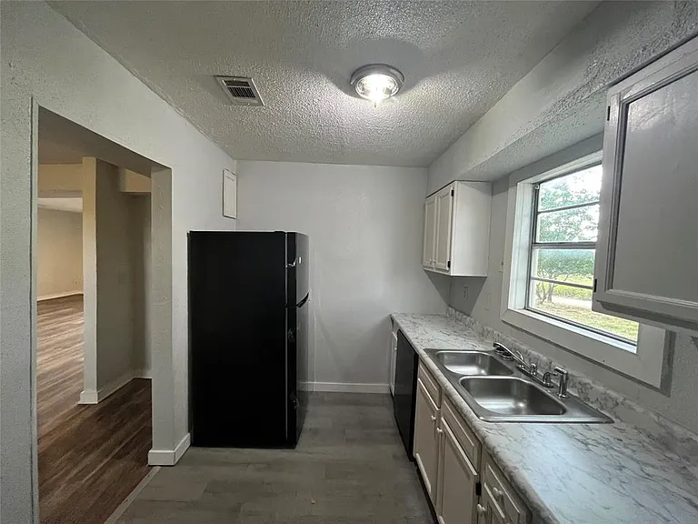 824 Nob Hill Rd — Photo 7