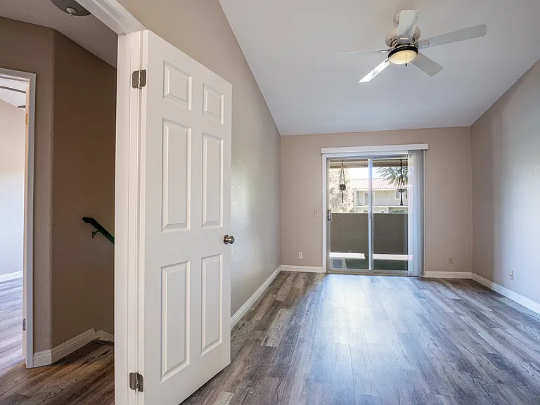 448 Tava Ln — Photo 13
