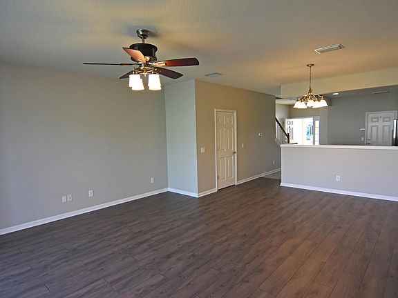3rd image of 13436 ENGLISH PEAK Court #9D
