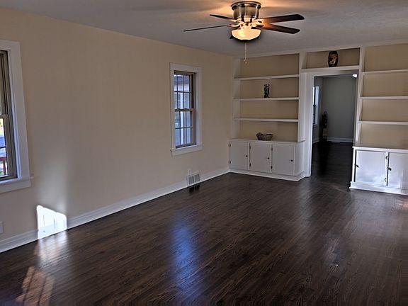 5th image of 38108 N North Ave