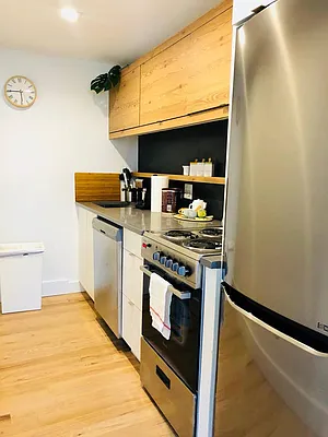 Rented by Nooklyn NYC LLC | media 57