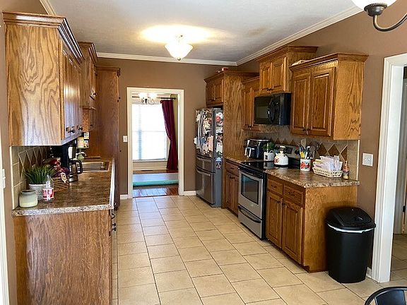 5th image of 1107 Austin Dr