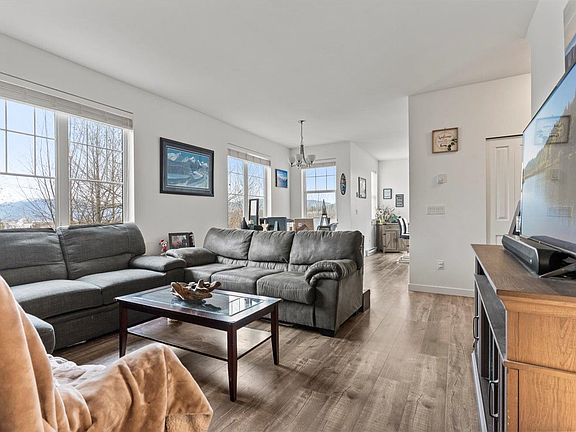 4th image of 2850 McCallum Rd #21