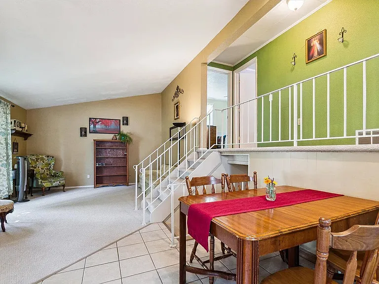 4900 Woodlyn Dr — Photo 7