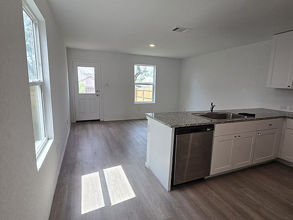 5th image of 4278 Thalweg Way