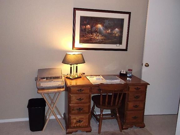 5th image of 5226 Hemlock St APT 44