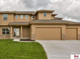 6241 N 157th Ave, Circle Omaha, NE 68166